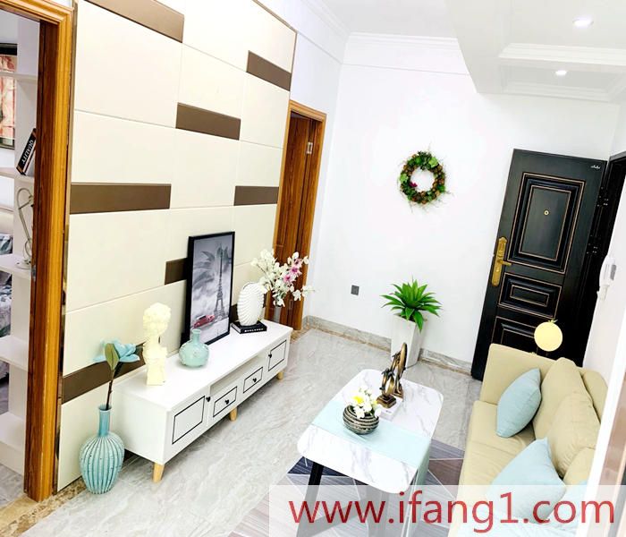 <a href=/longhua/ target=_blank class=infotextkey>大浪小產權房出售</a>:富麗華庭