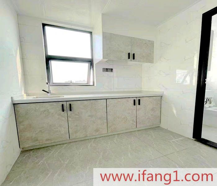 <a href=/fuyong/ target=_blank class=infotextkey>深圳福永小產權房</a>