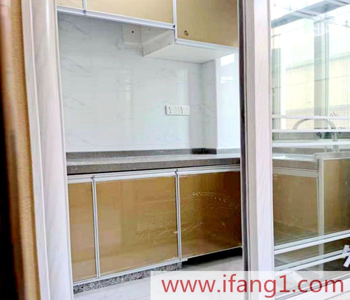 <a href=/humen/ target=_blank class=infotextkey>南柵小產權房</a>出售新房